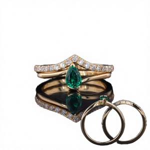 Anillo de Compromiso Personalizable con Piedras Preciosas, Oro Amarillo de 18K, Esmeralda Natural, Corte Pera, Diamante AU750/AU585/AU375 para Bodas y Regalos - Product Image 3