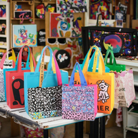 Sac tissé en PP, sac en plastique tissé, motif personnalisable, sacs de courses laminés, style pliable, en polypropylène tissé à la main, matériau PP durable