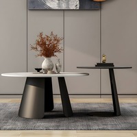 Ensemble de table basse moderne et durable avec un design gain de place, finition noire, cadre en acier et plateau en marbre