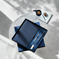 Carnet de notes en cuir BOYI A5 avec stylo, impression de logo personnalisé, style mignon, coffret cadeau d'affaires pour l'école, couverture en PU, format A4