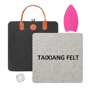 Tapis de pressage pour quilting Betta 24" x 17" en 100% laine, gris écologique 9" x 9" d'épaisseur 0,5 pouce pour le quilting et le repassage - Product Image 2