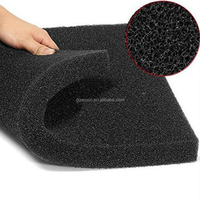 Éponge en mousse de filtre en coton biochimique à haute densité de charbon actif en PU réticulé noir pour les fournitures de filtrage d'aquarium