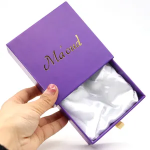Lüks özel baskılı Logo karton kağıt sert çekme kol sürgülü çekmece hediye kutusu ambalaj ile köpük ek ve saten