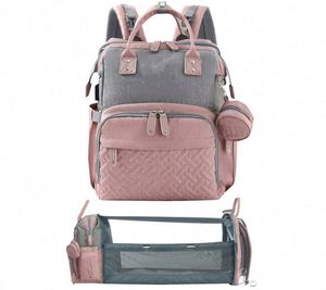 Muestra Gratis: Mochila Pañalera de Gran Capacidad con Cambiador, Correas para Cochecito y Puerto de Carga USB para Bebés al Aire Libre - Product Image 1