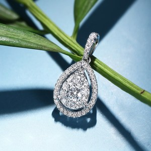 Ciondolo in Argento con Diamante Taglio Pera, Stile Classico per Fidanzamento Femminile, Diamante Naturale Bianco Colore D - Product Image 1