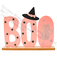 Décoration d'Halloween en bois : Panneau BOO avec lettres roses, chapeau de sorcière et chat, centre de table pour fête champêtre et décoration intérieure