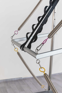 Tour de Yoga Professionnelle en Chêne pour Entraînement à Domicile, Demi-Trapec, Modèle VT-WD-HT01, Stabilité Robuste et Conception Artisanale - Product Image 4