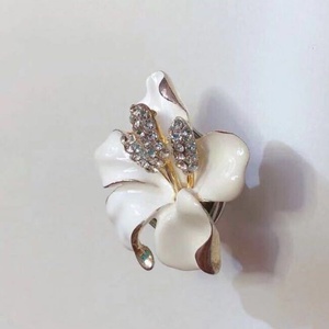 Light Luxury Polished Cabinet and <strong>Drawer</strong> Alloy Handles with <strong>Diamond</strong> Inlaid Art Flower Design Furniture Accessories - Product Image 5