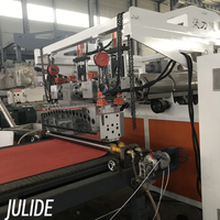 Ligne de production de tapis d'exercice en PVC en forme de S, haute productivité, commande PLC à vis simple pour moteur, pompe et engrenage automatiques
