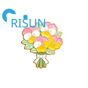 Pin de Esmalte Personalizado al por Mayor con Diseño de Flor de Pensamiento Tricolor Morado, Joyería Floral, Broches de Esmalte, Pin de Metal con Esmalte de Pensamiento - Product Image 4