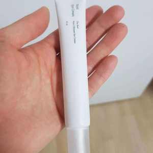 <span class=keywords><strong>La</strong></span> <span class=keywords><strong>Crema</strong></span> <span class=keywords><strong>Reafirmante</strong></span> para el Contorno de Ojos Más Vendida, Antienvejecimiento, Reduce las Arrugas <span class=keywords><strong>y</strong></span> las Ojeras, e Ilumina <span class=keywords><strong>la</strong></span> Piel - Product Image 6