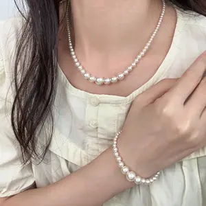 Braccialetto di perle femminili con fibbia OT in argento sterling S925 con perle artificiali di temperamento elegante