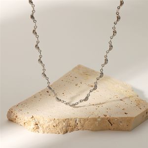 Nouveau Collier Chaîne Maillons Banane en Acier Inoxydable Poli Miroir de Designer Canadien, Créatif <span class=keywords><strong>Argent</strong></span>é pour Hommes et Femmes, Bijou Classique - Product Image 5