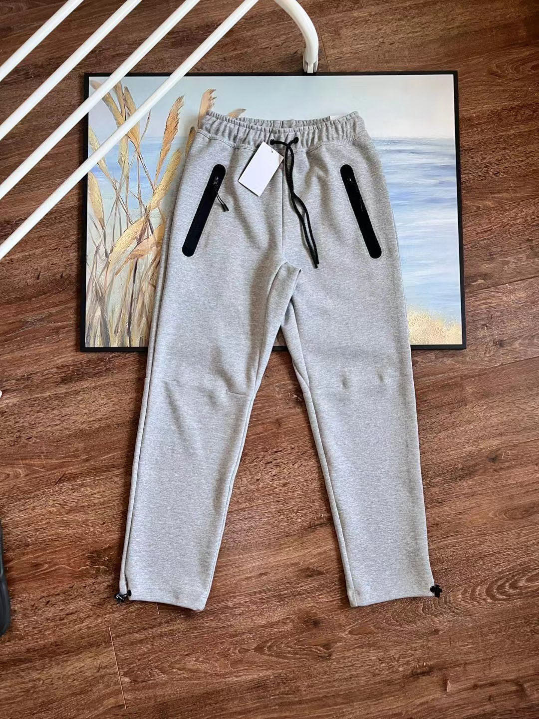 Pantalones Grises