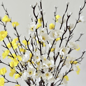 Oferta Transfronteriza: Flor Artificial de <span class=keywords><strong>Chimonanthus</strong></span> Blanca, Realista, Hecha a Mano, de 55 cm, para Decoración del Hogar Chino - Product Image 2