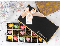 Boîte cadeau chocolat de luxe en gros, recyclable et personnalisable, en forme de livre à 2 niveaux, avec tiroir rigide magnétique, finition mate/brillante UV