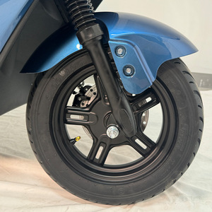 Scooter Eléctrico Urbano de 1000W 72V 20AH de Largo Alcance para Viajes por la Ciudad - Product Image 2