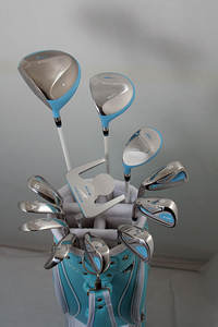 Ensemble de clubs de golf pour femmes gauchers, vente chaude personnalisée, avec poignée en caoutchouc, complet, 13 clubs, drivers - Product Image 5