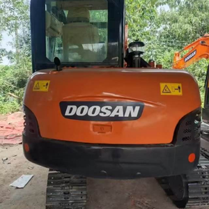 รถขุด Doosan DH60-7 6 ตัน คุณภาพดีเยี่ยม พร้อมมอเตอร์ เกียร์ ปั๊ม ลูกปืน และ PLC สำหรับขาย - Product Image 6