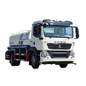 CIMC Linyu sinotruk HOWO 4x2 220hp 12ลูกบาศก์เมตร<span class=keywords><strong>รถ</strong></span><span class=keywords><strong>บรรทุก</strong></span><span class=keywords><strong>รถ</strong></span><span class=keywords><strong>บรรทุก</strong></span>น้ำพร้อมโรย - Product Image 4