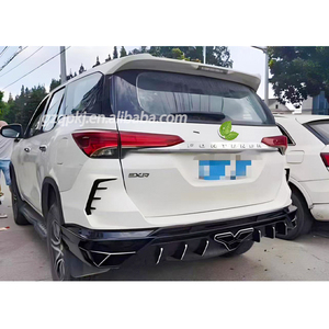 Pour 2012-2023 Toyota Fortuner mise à niveau <span class=keywords><strong>Lamborghini</strong></span> kit carrosserie pare-chocs avant et arrière phares feux arrière - Product Image 2
