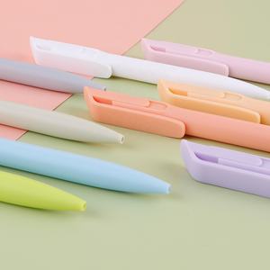 9 रंग नरम बैरल सस्ते प्रोमो प्लास्टिक बॉलपॉइंट पेन के लिए कस्टम लोगो प्यारे कार्यालय की आपूर्ति के साथ - Product Image 3