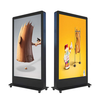 Papan reklame Android iklan Digital IP65, papan reklame Digital luar ruangan dengan roda 55"
