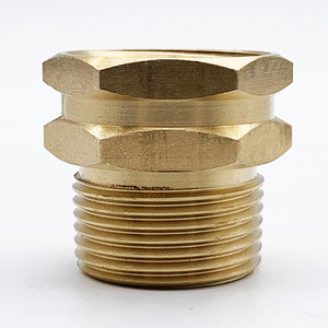Adaptateur de raccord de jardinage en laiton forgé, norme ANSI, fileté 3/4 NPT mâle vers 3/4 GHT femelle pour l'irrigation - Product Image 1