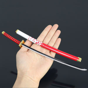 Japon Anime One Piece Blackbeard Pirates <span class=keywords><strong>Shiryu</strong></span> Sword 26cm 41g Jouets En Alliage De Zinc Métal Artisanat Petit Gadget Cadeau Mini Katana - Product Image 4