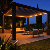 Pergola en aluminium Jiake avec toit à lames motorisées et éclairage LED intégré pour patio de jardin, villa, CE SGS OEM/ODM Vente en gros