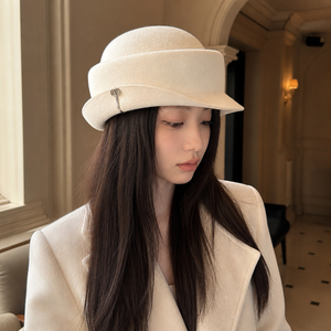 Berretto in Lana 2026 Nuovo Cappello da Donna Autunno/Inverno Stile Hepburn Francese con Bordo Arricciato alla Moda, Berretto Elegante con Strass e Jacquard - Product Image 6
