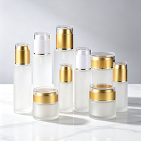 Emballage cosmétique 30ml 50ml 60ml 100ml Bouteille en verre pour huile essentielle et lotion transparente givrée avec bouchon pulvérisateur doré argenté
