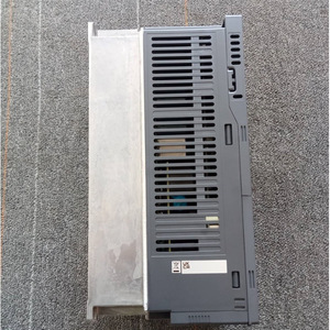 มิตซูบิชิ FR-A840-00052-2-60 ไดรเวอร์ปรับความถี่ 380V ของใหม่ - Product Image 2