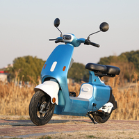 Scooter électrique classique vintage avec pédales, cyclomoteur électrique, moto électrique 1500W