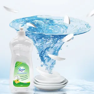 Bottiglie da 750ml confezionate con acqua fredda stoviglie pulite superfici piatti frutta verdura detersivo per piatti detersivo per piatti