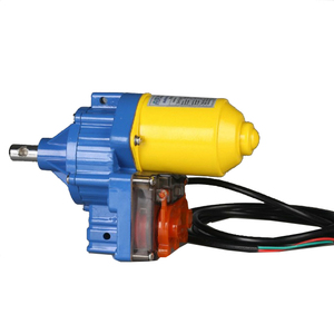 Étoile enroulée avec moteur DC24V, enrouleur mural latéral pour serre - Product Image 1