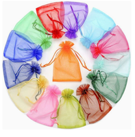 Pochette en organza avec cordon de serrage, sac cadeau en maille transparente pour les fêtes et les mariages