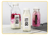 Bouteilles en verre carrées transparentes personnalisées avec logo, 300ml, 350ml, 500ml, avec bouchon à vis hermétique pour jus, eau, smoothies – Vente en gros