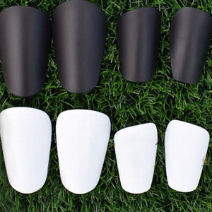 Espinilleras Protectoras Extra Pequeñas, Mini Espinilleras de Fútbol para Hombre, Mujer, Niños y Niñas - Product Image 5