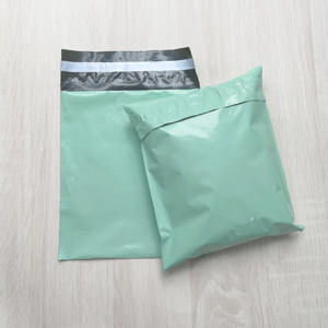 Custom Printed Logo Light Green Plastic Packaging Shipping Poly Mailer Postage Polymailer Mailing Bags for Clothes - Product Image 2