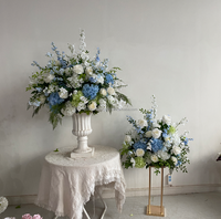 Décoration de mariage Centre de table Composition florale bleue et blanche Grande boule de fleurs Fleurs en soie mélangées Effet naturel Décoration d'allée