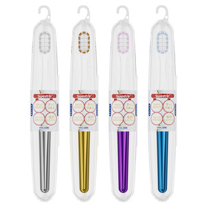 Gran oferta, cerdas en espiral personalizadas, cepillo de <span class=keywords><strong>dientes</strong></span> con mango dorado, <span class=keywords><strong>caja</strong></span> de plástico, paquete portátil de viaje, Hotel, cepillo de <span class=keywords><strong>dientes</strong></span> suave de lujo para adultos, OEM - Product Image 3