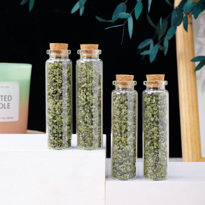 Cristallo curativo naturale all'ingrosso che desidera una <span class=keywords><strong>pietra</strong></span> frantumata di <span class=keywords><strong>olivina</strong></span> verde per la decorazione - Product Image 5