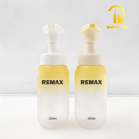 Bouteille mousseuse rechargeable en plastique de 200 ml, couleur jaune personnalisée, pour savon pour les mains, shampoing, cosmétiques