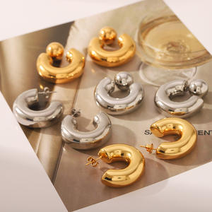 KITI Trendige, dicke, 18 Karat vergoldete, klobige Creolen aus nicht anlaufendem Edelstahl für Damen - Product Image 4