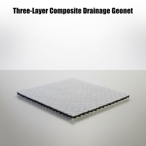 Géogrille composite à trois couches pour les décharges, les murs de soutènement et les jardins sur toits, avec noyau en filet de 5 mm d'épaisseur - Product Image 6