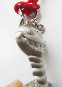 Porte-clés souvenir en alliage de zinc avec <span class=keywords><strong>cordon</strong></span>, design anime 3D personnalisé, serpent, cheval, mouton, oiseau, dessin animé mignon - Product Image 2