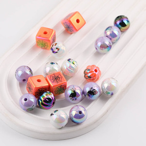 Cuentas acrílicas con estampado de calavera de calabaza de Halloween, formas mixtas para hacer joyas, cuentas sueltas con orificio recto de 8mm, accesorios para manualidades DIY - Product Image 3