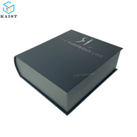 Boîte personnalisée en forme de faux livre noir pour ensemble de soins de la peau, insert en mousse protectrice, design entièrement personnalisable pour l'emballage de produits de beauté