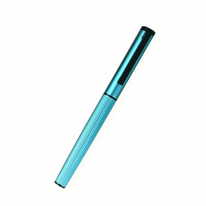 Pluma Estilográfica Delaiwen 9363 de Metal Cepillado, Punta Curva Pulida a Mano, para Práctica de Caligrafía, Escritura Cursiva y Regular - Product Image 1